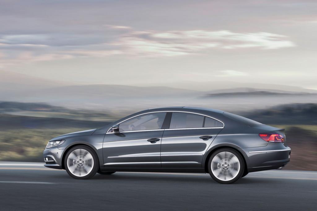 volkswagen passat cc มุมมองด้านข้าง