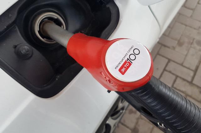 benzín lukoil ecto 100 hodnocení