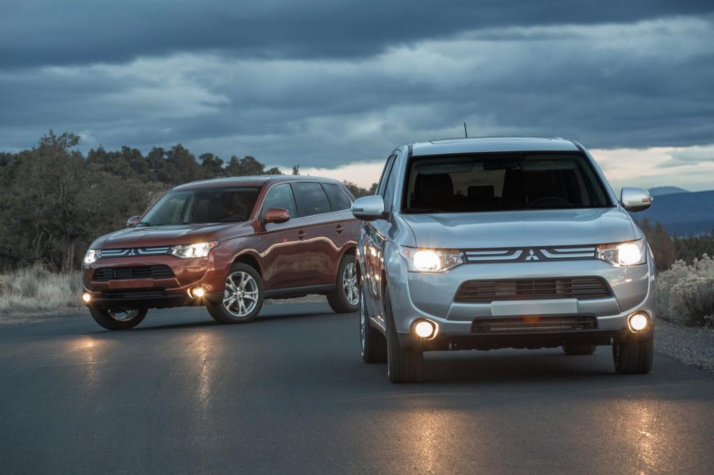 Χαρακτηριστικά "Mitsubishi Outlander" 2013