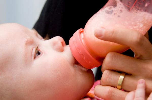 Comment nourrir les bébés