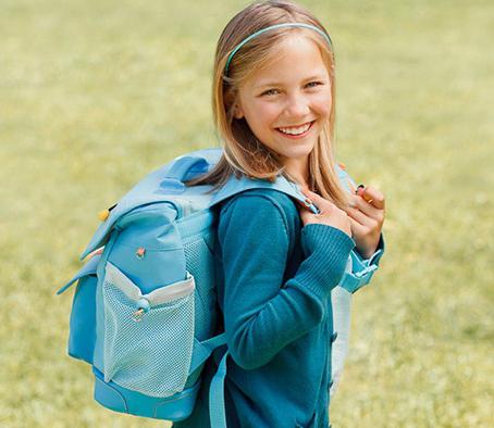 mochila ortopédica para un alumno de primer grado