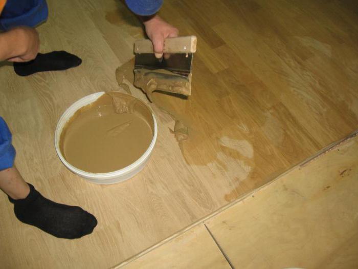 Mastic de parquet bricolage 