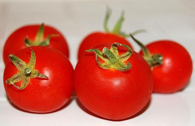 冬のゼリーのトマト
