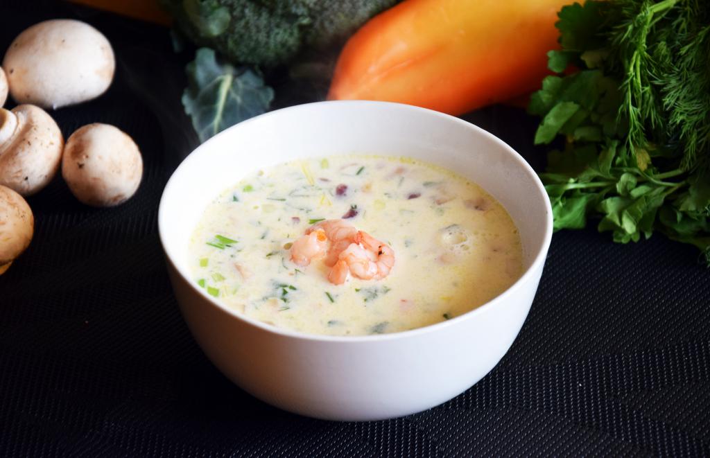 cheese soup with shrimps