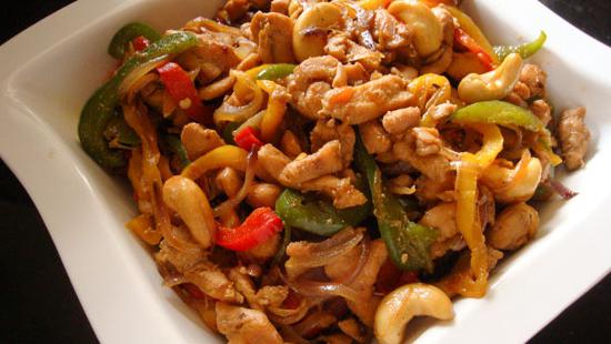 Thai cashew chicken