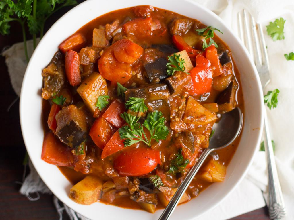 vegetable stew with eggplants in a slow cooker