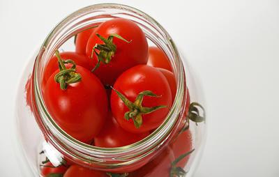 i pomodori verdi per le ricette invernali sono buoni da morire