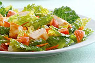 fresh vegetable salad with meat 