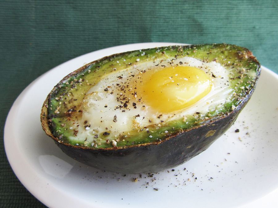 oeufs brouillés à l'avocat