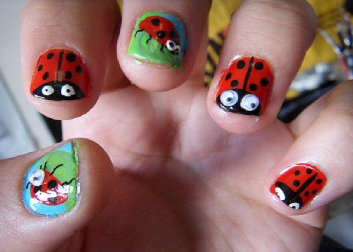 cool sommer manicure