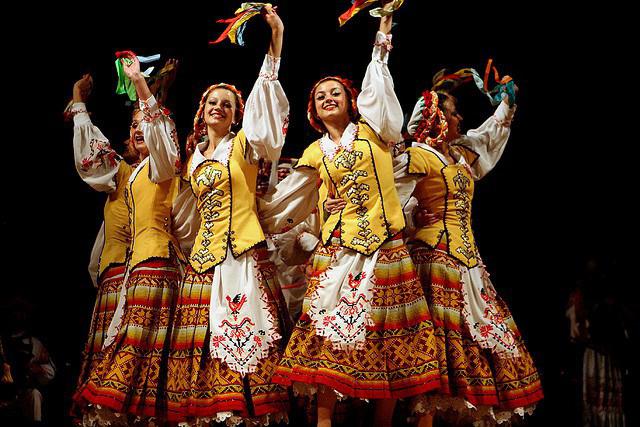 الرقصات الشعبية البيلاروسية