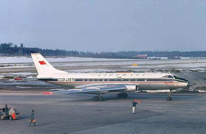 Tu-124 nusileidimas Nevoje