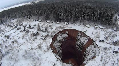 aldeia perto de Solikamsk onde o buraco se formou
