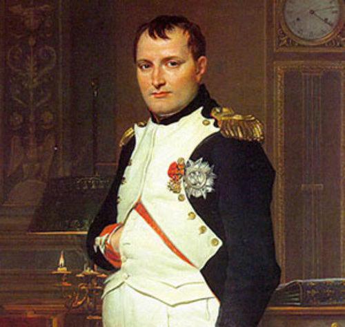Kuinka voit selittää Napoleonin armeijan monikansallisen kokoonpanon?