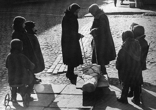 Dag for ophævelse af blokaden af ​​byen Leningrad 1944 27. januar