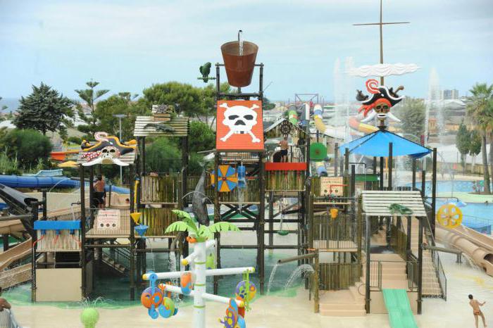 barcelona port aventura'daki aquapark 