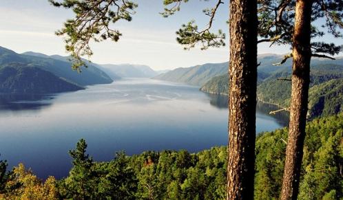 obiective turistice ale lacului teletskoye