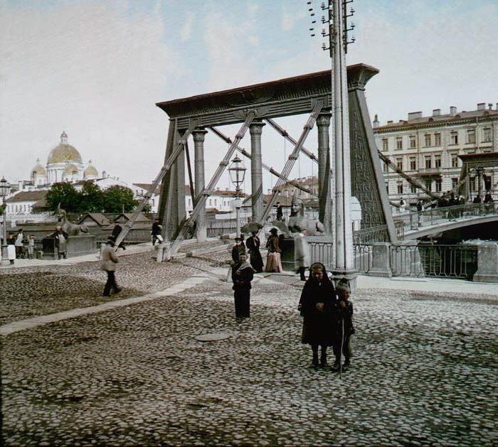 Podul egiptean din Sankt Petersburg recenzii 