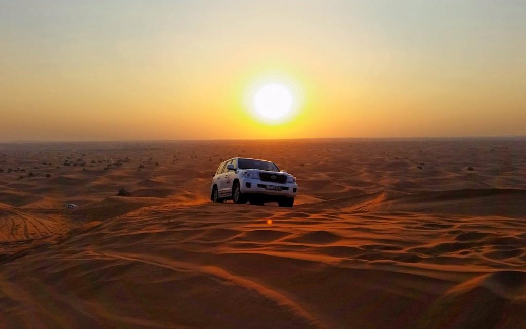 Dubai Sand Diving