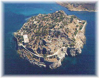 Atsiliepimai apie Spinalongos salą