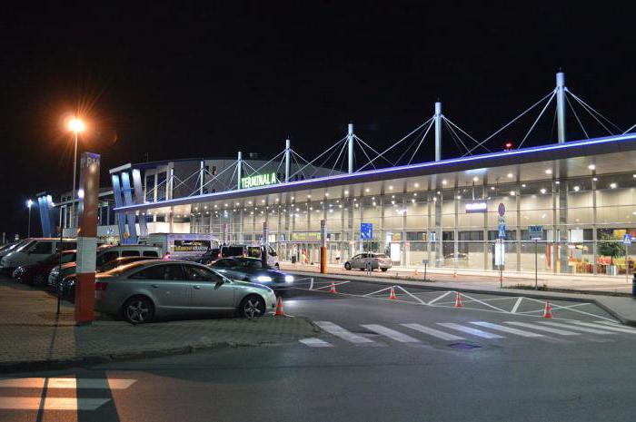 Aéroport à Katowice en Pologne