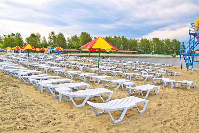 Sunny beach in New Altaisk