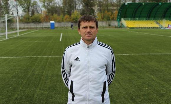 Jogador de futebol Evgeny Polyakov 
