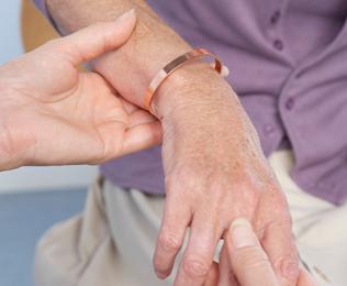 التهاب المفاصل في مفاصل اليدين 